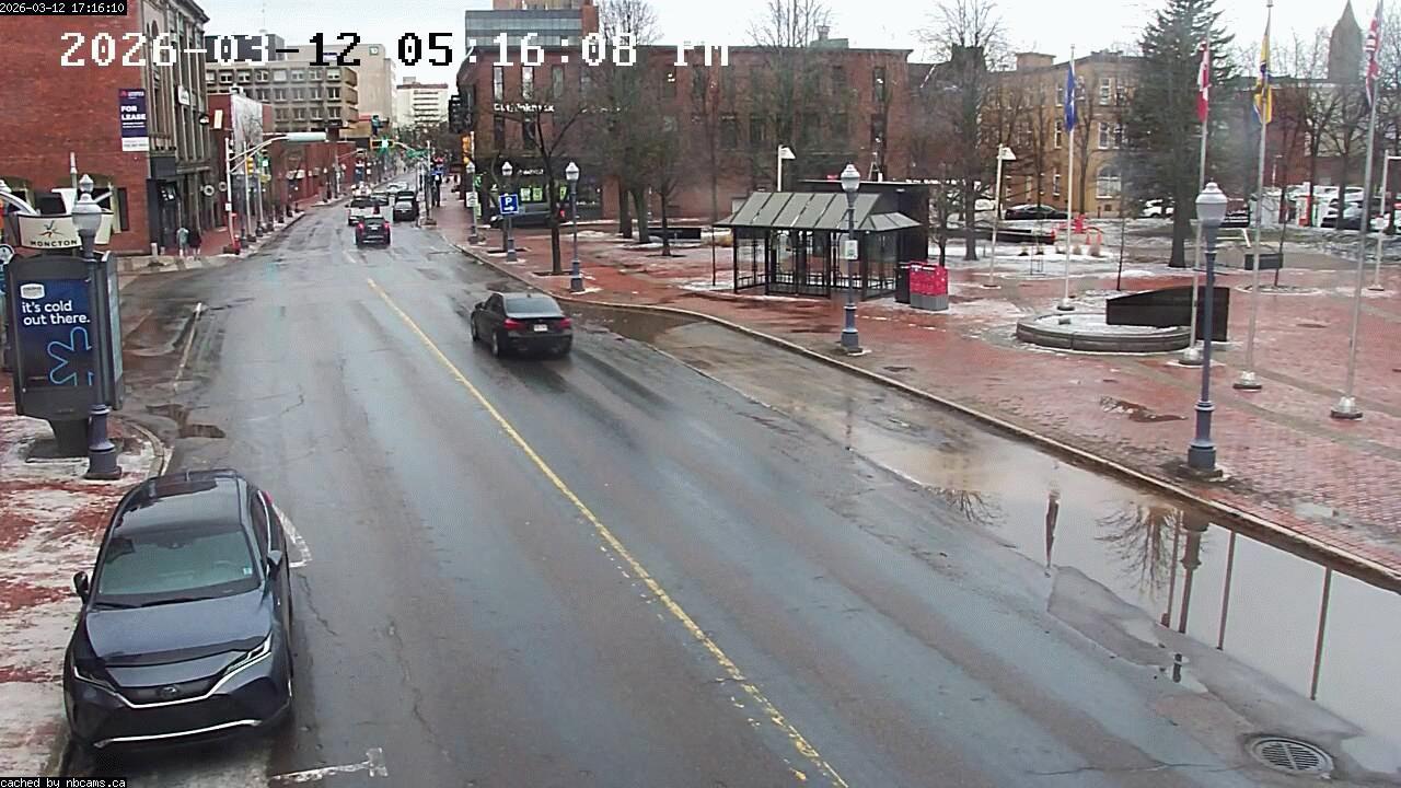 Web Cam image of Moncton (Main Street West)