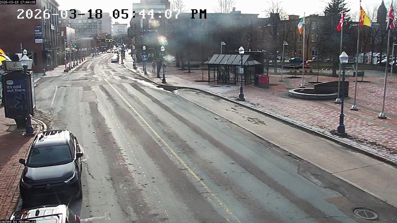 Web Cam image of Moncton (Main Street West)