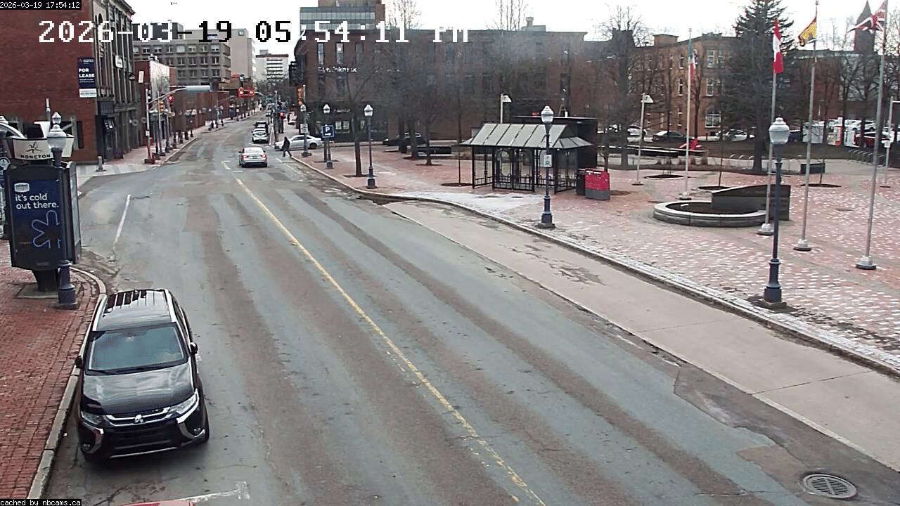 Web Cam image of Moncton (Main Street West)