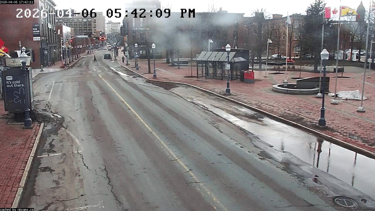 Web Cam image of Moncton (Main Street West)