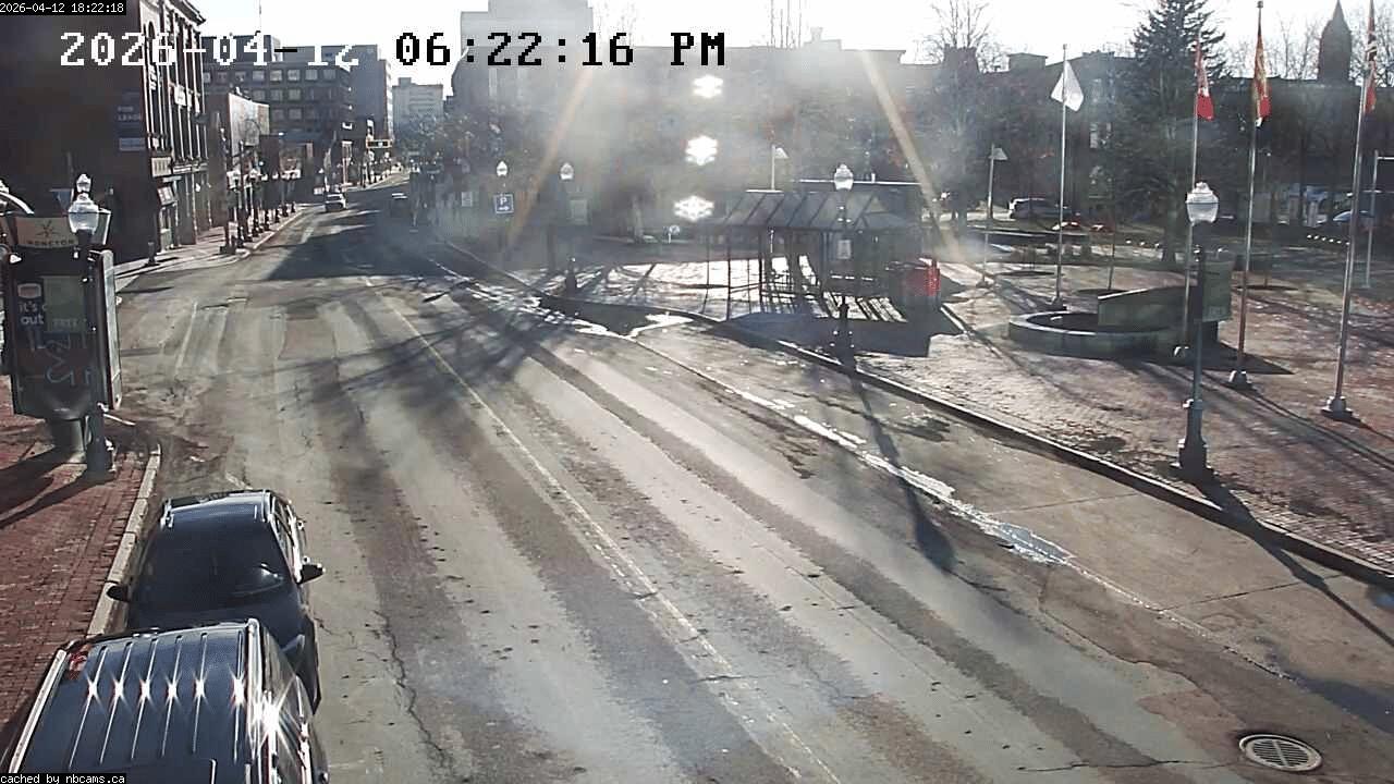 Web Cam image of Moncton (Main Street West)