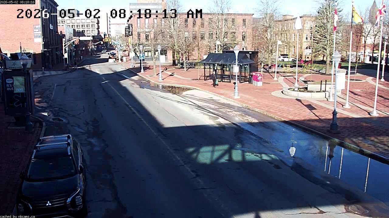 Web Cam image of Moncton (Main Street West)