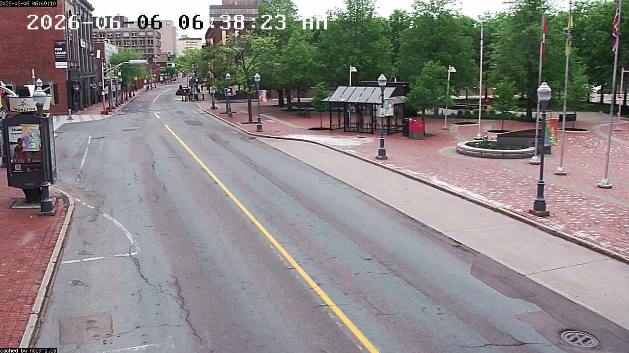 Web Cam image of Moncton (Main Street West)