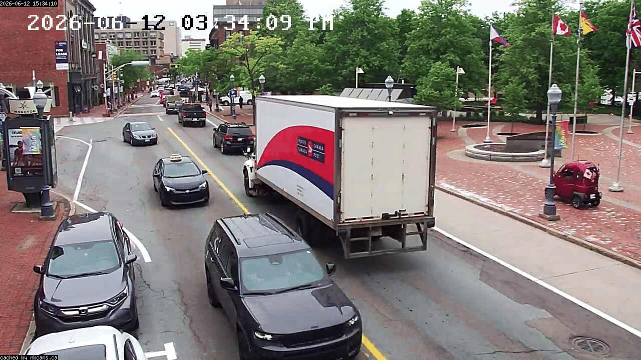 Web Cam image of Moncton (Main Street West)