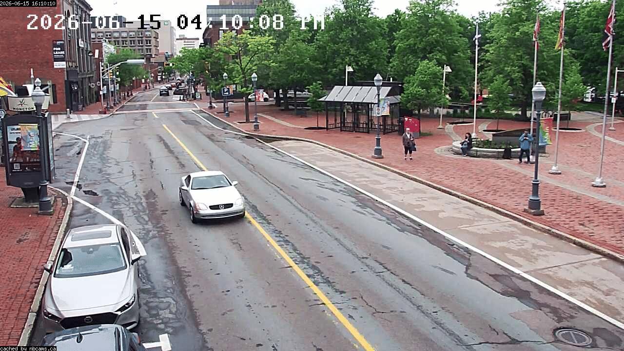 Web Cam image of Moncton (Main Street West)