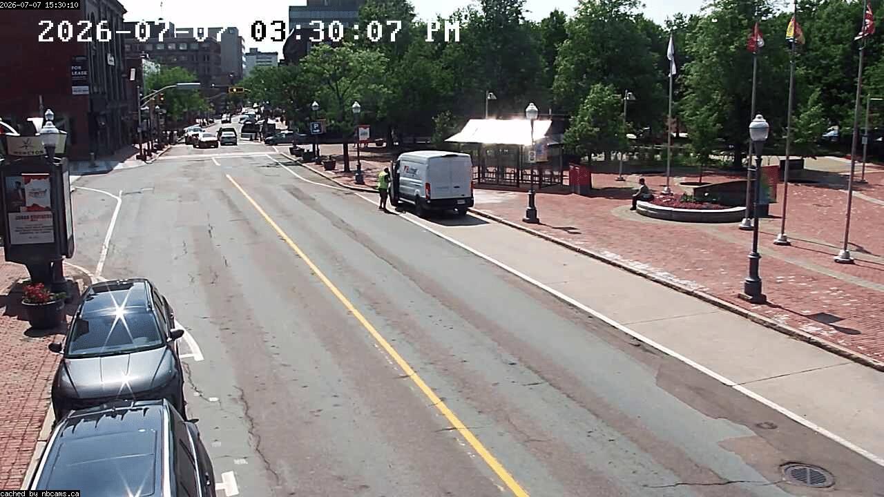 Web Cam image of Moncton (Main Street West)