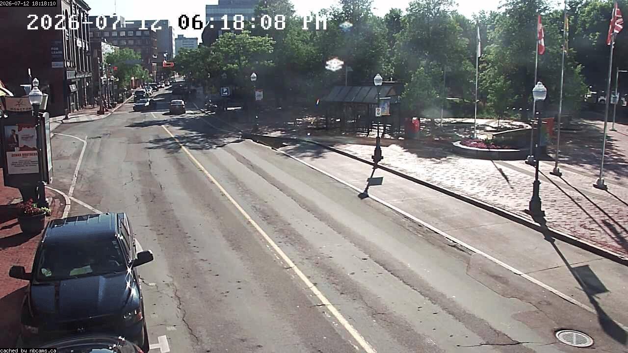 Web Cam image of Moncton (Main Street West)