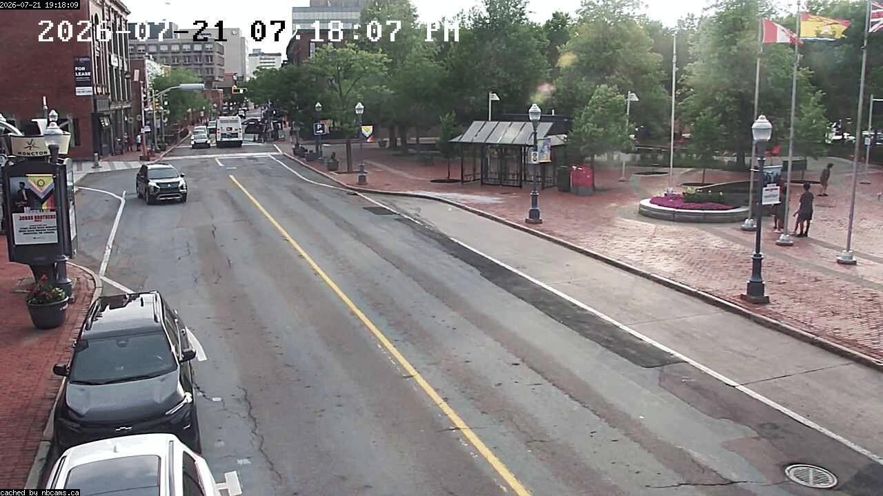 Web Cam image of Moncton (Main Street West)