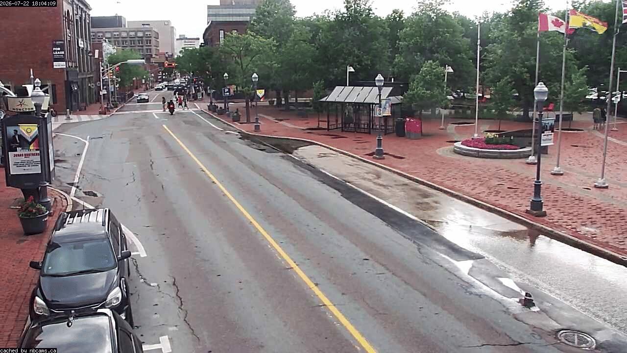 Web Cam image of Moncton (Main Street West)