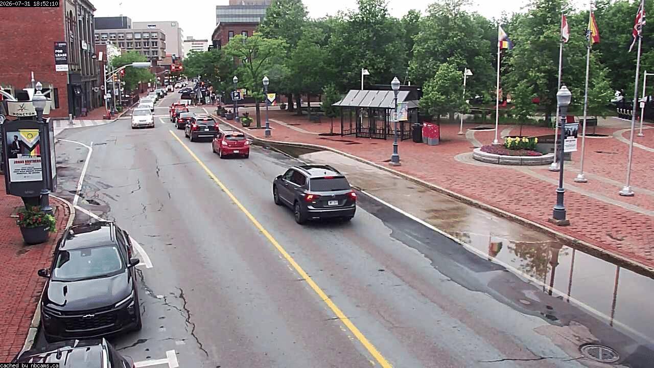 Web Cam image of Moncton (Main Street West)
