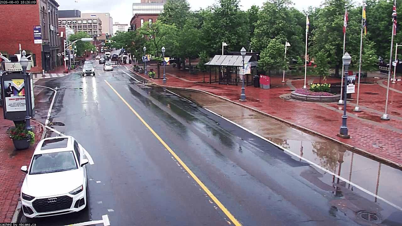 Web Cam image of Moncton (Main Street West)