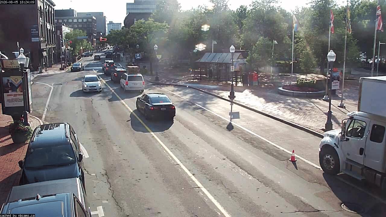 Web Cam image of Moncton (Main Street West)