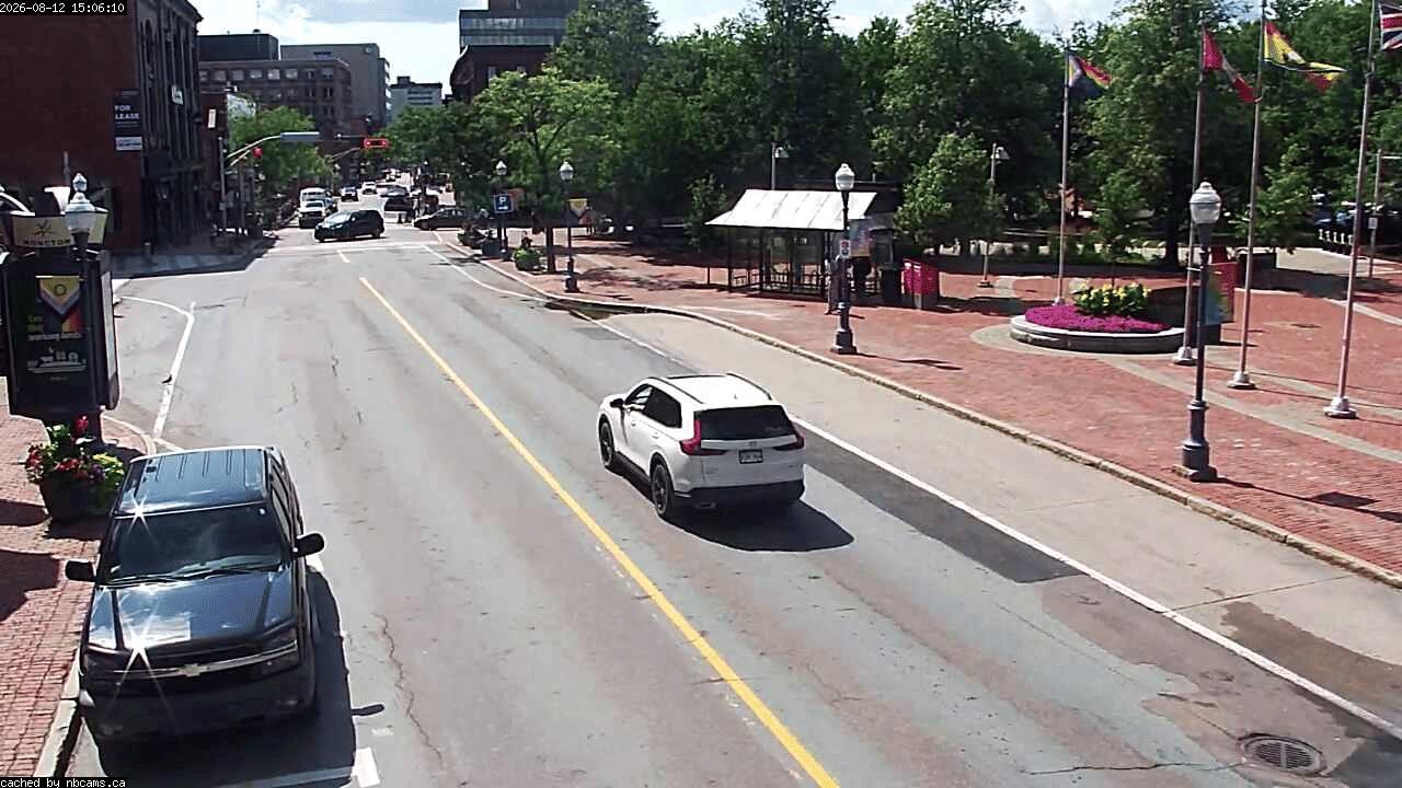 Web Cam image of Moncton (Main Street West)