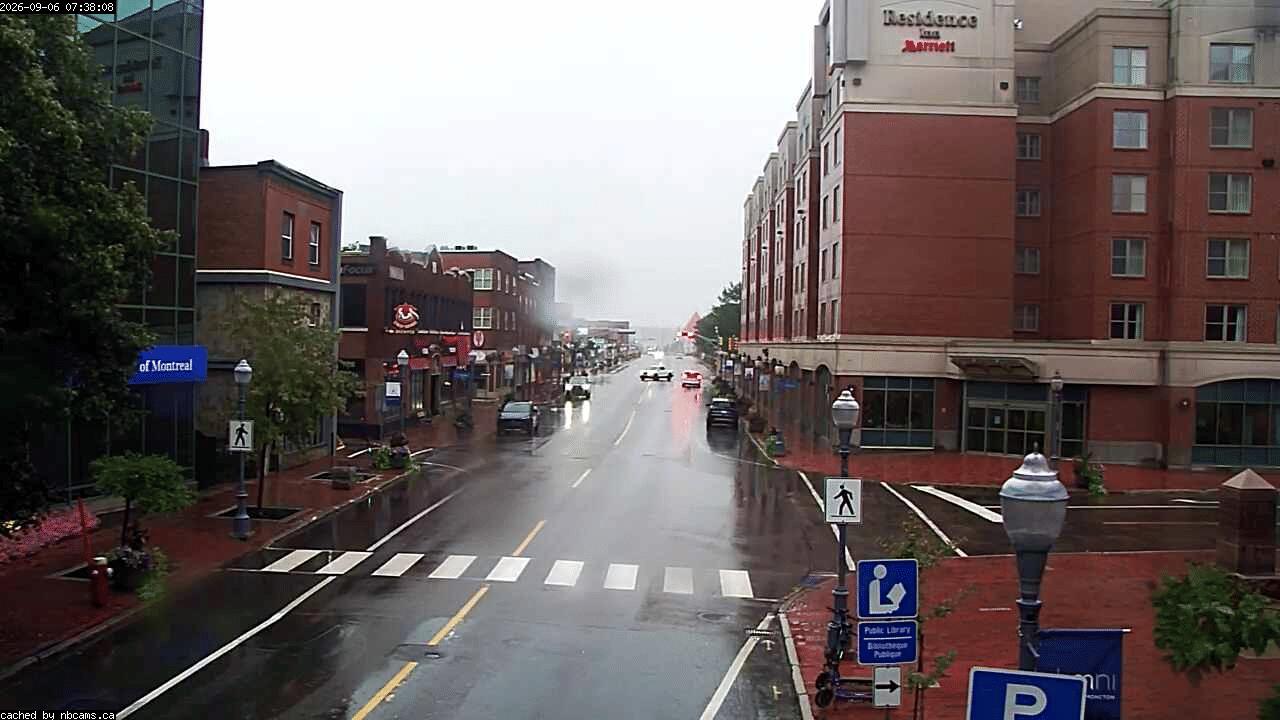 Web Cam image of Moncton (Main Street West)