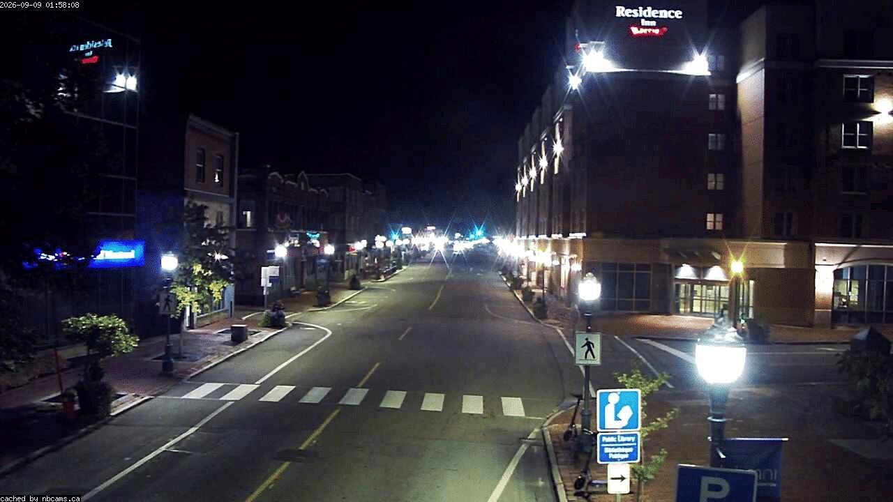 Web Cam image of Moncton (Main Street West)