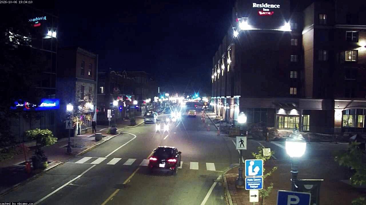 Web Cam image of Moncton (Main Street West)