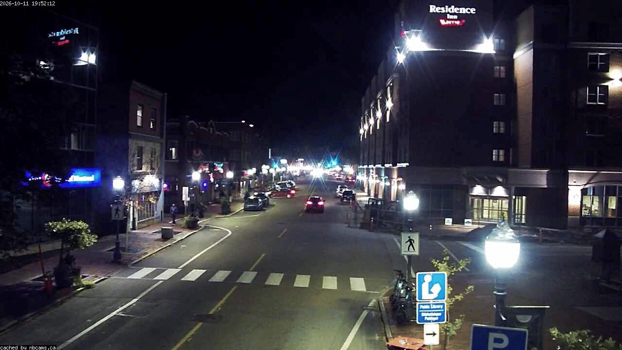 Web Cam image of Moncton (Main Street West)