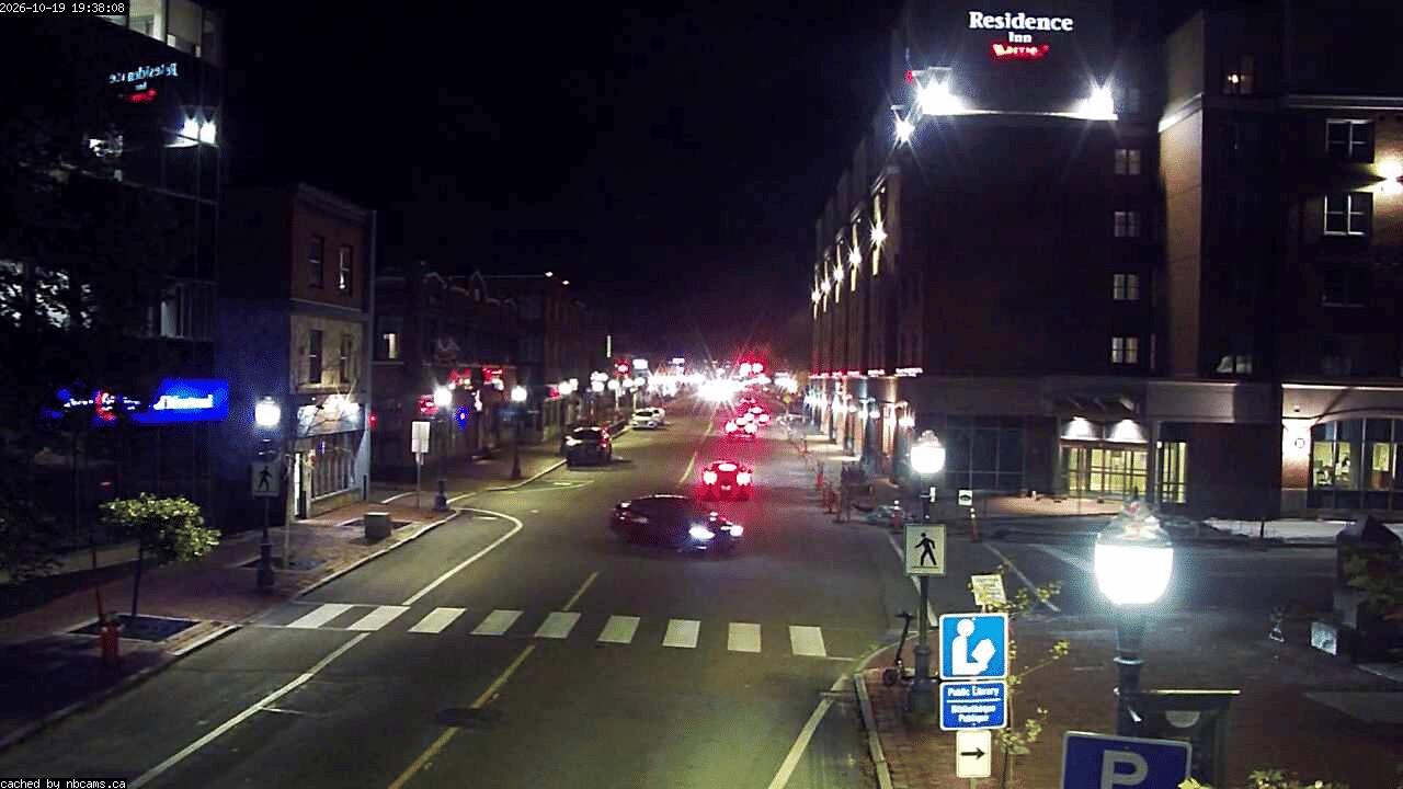 Web Cam image of Moncton (Main Street West)
