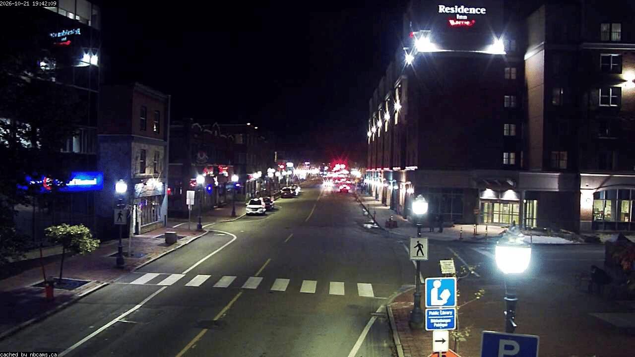 Web Cam image of Moncton (Main Street West)