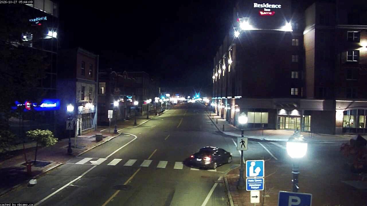 Web Cam image of Moncton (Main Street West)