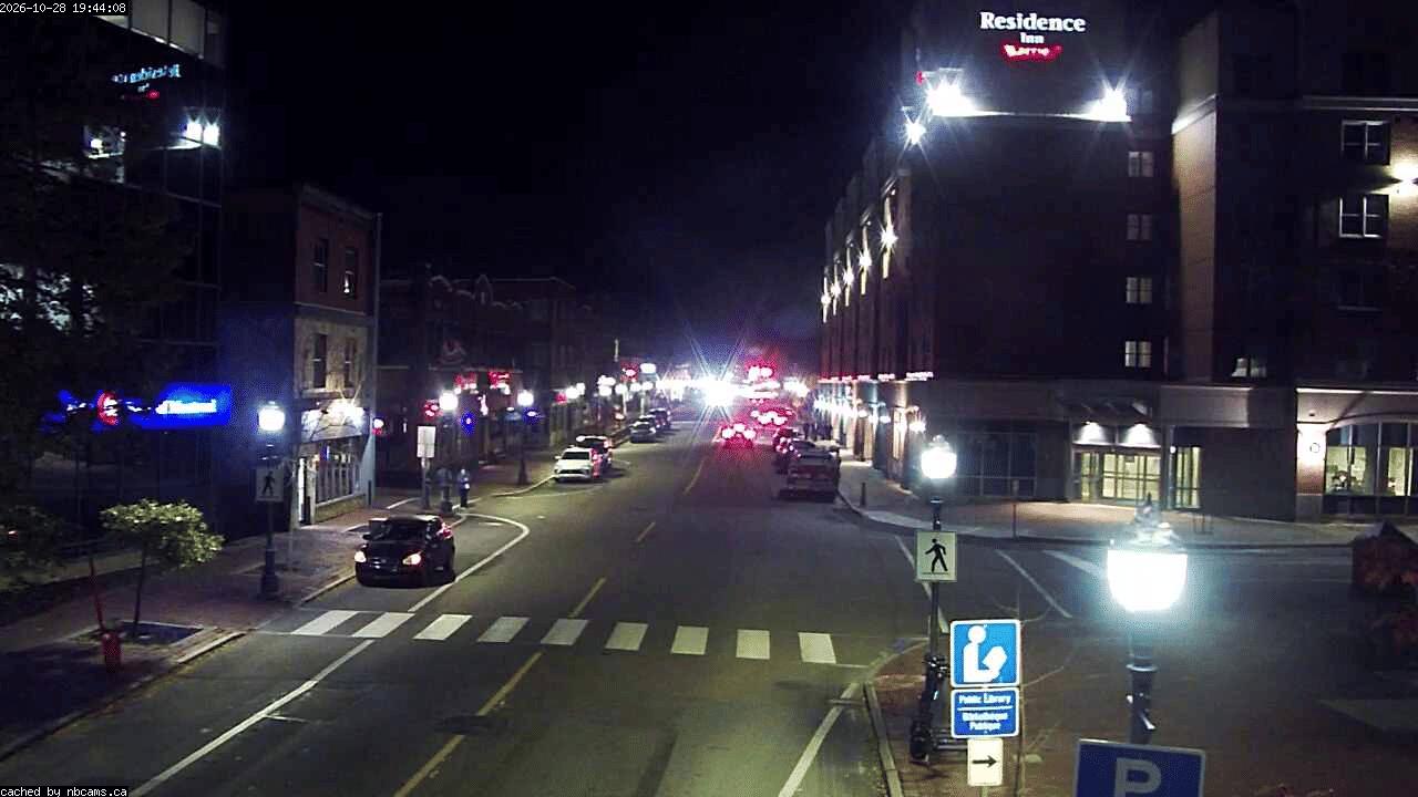 Web Cam image of Moncton (Main Street West)