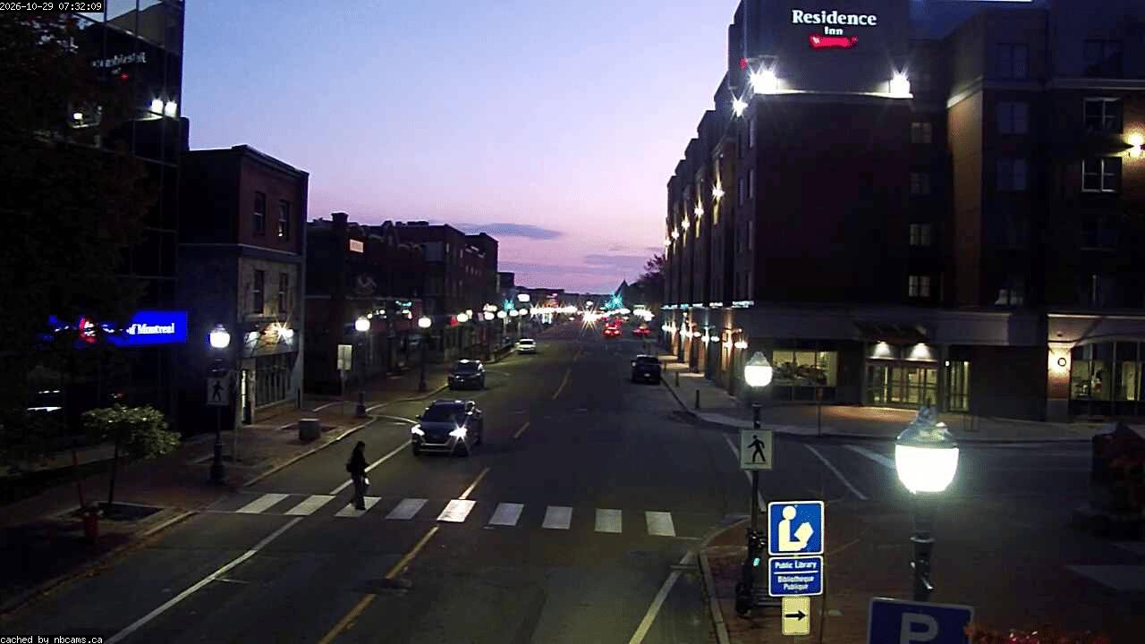 Web Cam image of Moncton (Main Street West)