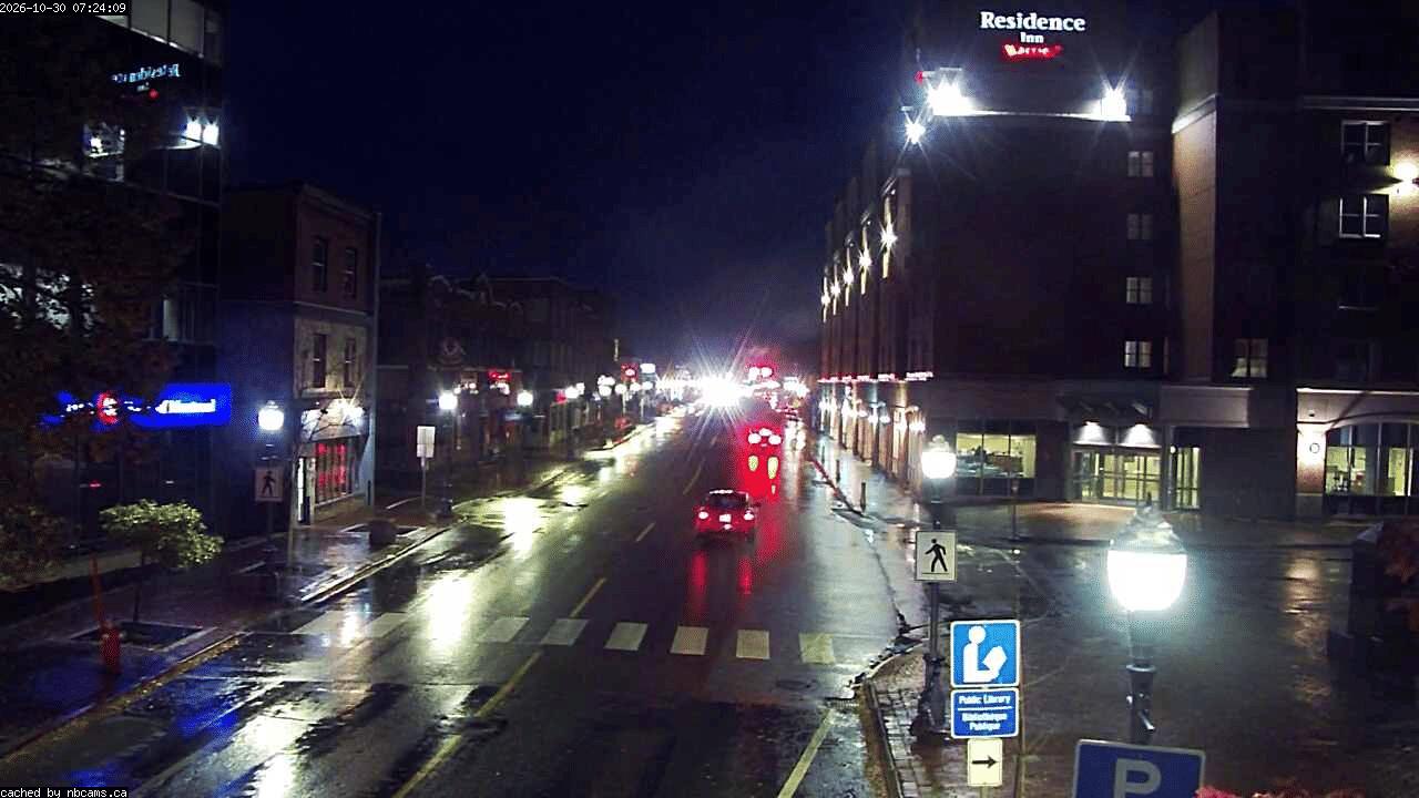 Web Cam image of Moncton (Main Street West)