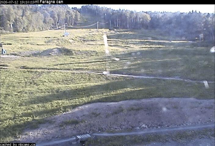 Web Cam image of Edmundston (Mont Farlagne)