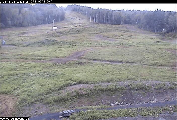 Web Cam image of Edmundston (Mont Farlagne)