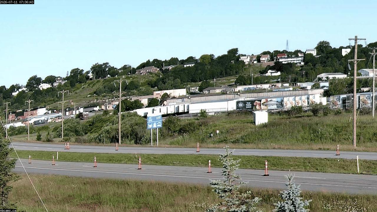 Outdoor web cam in Saint John, New Brunswick - Camera # 1 (Showing a view of NB Highway 1)