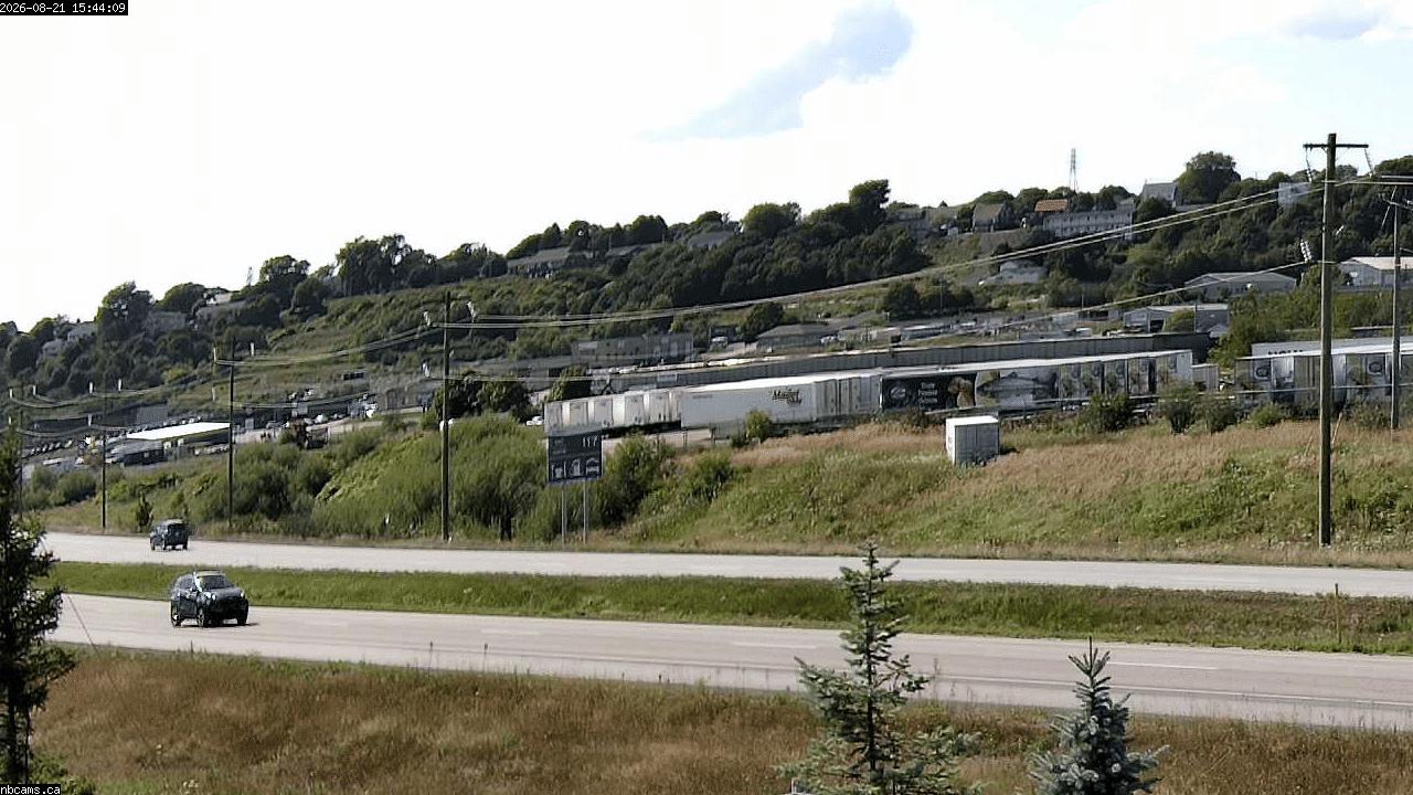 Outdoor web cam in Saint John, New Brunswick - Camera # 1 (Showing a view of NB Highway 1)