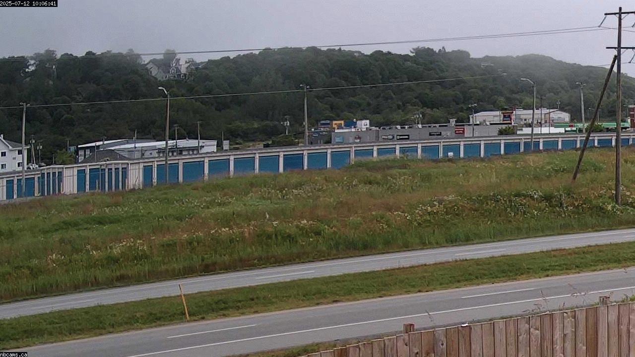 Outdoor web cam in Saint John, New Brunswick - Camera # 1 (Showing a view of NB Highway 1)