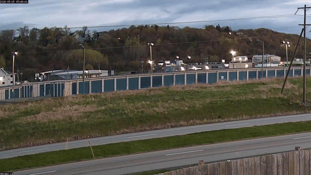Outdoor web cam in Saint John, New Brunswick - Camera # 1 (Showing a view of NB Highway 1)