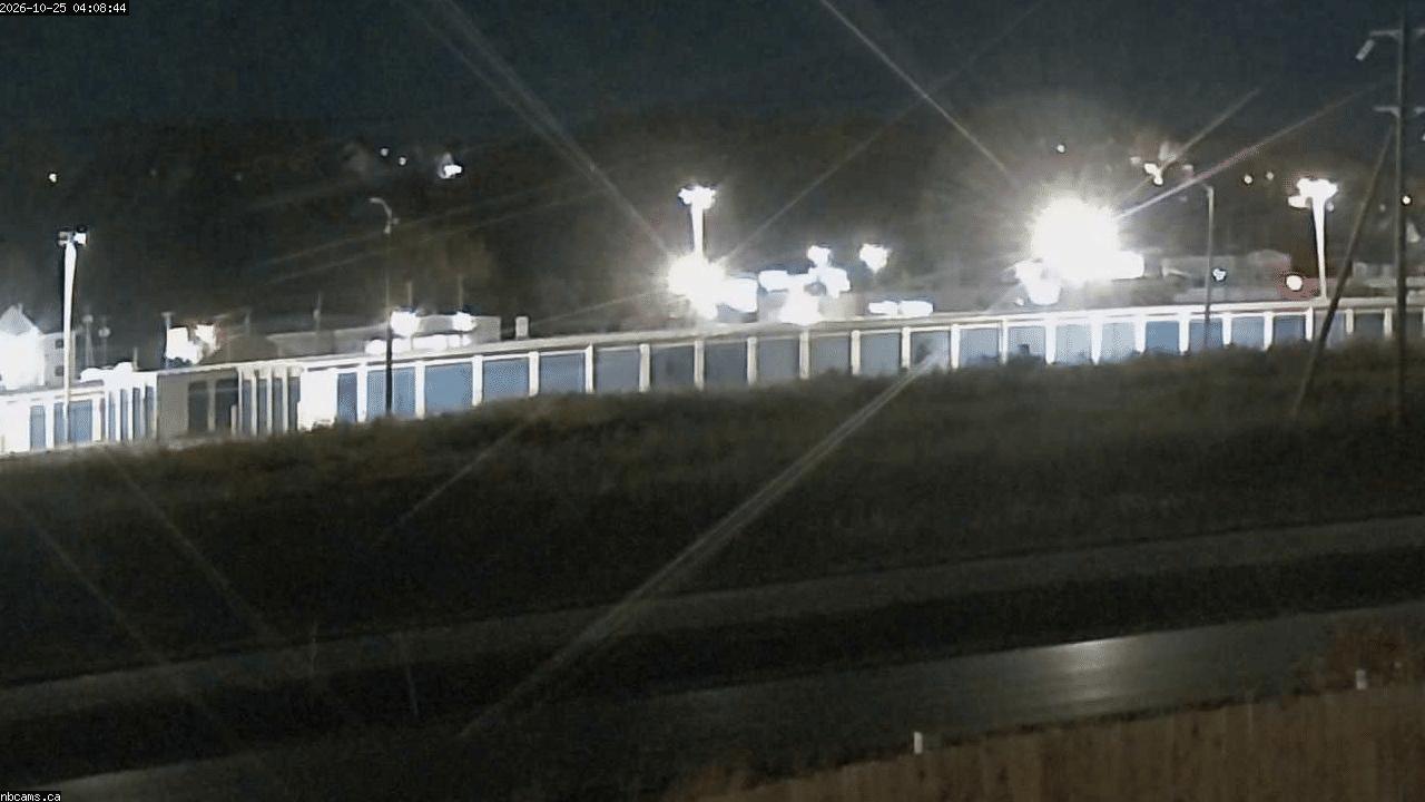 Outdoor web cam in Saint John, New Brunswick - Camera # 1 (Showing a view of NB Highway 1)